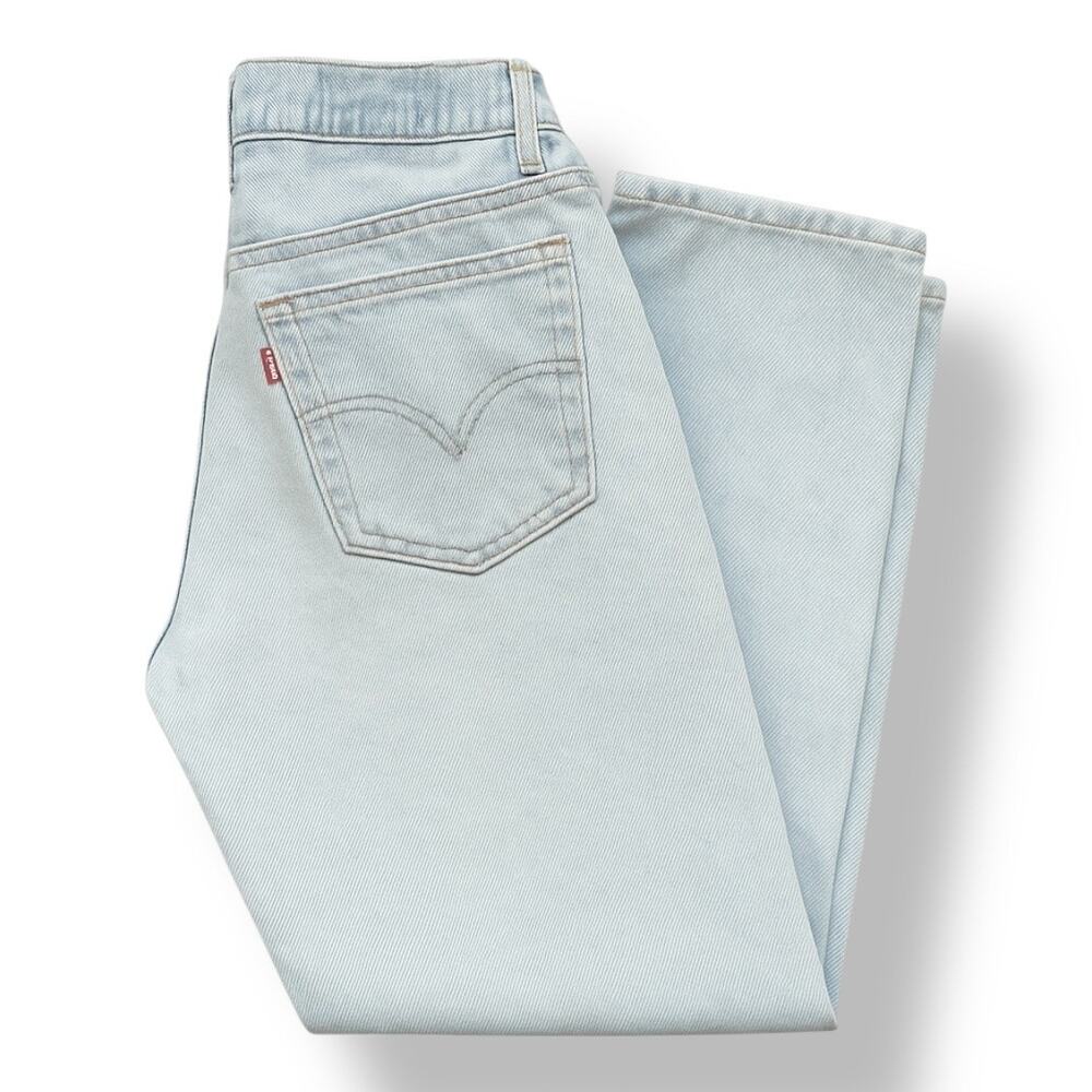 Vintage 90s Levi’s 521 Tapered Leg Jeans Light Wash Size 14 Short Made In USA
